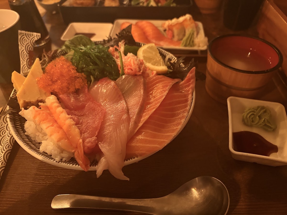 Sakura Japanese Kitchen Photo 4